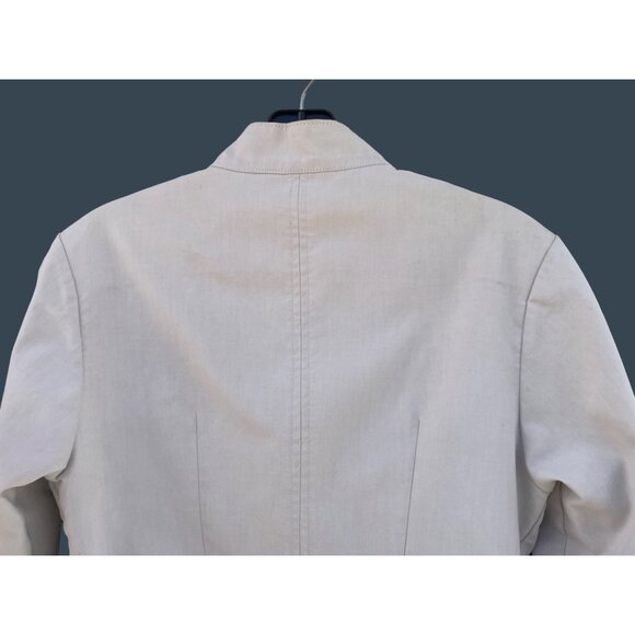 Moncler Women's Size 0 / Small S White fitted Short Jacket - Picture 16 of 16